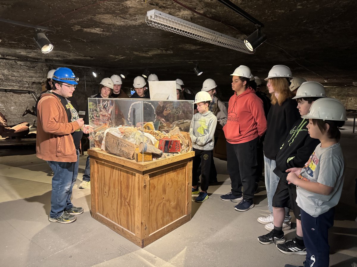 OppNow1's tweet photo. Through the generous support of the Salina Education Foundation, Opportunity Now K-12 students and staff experienced a field trip to Hutchinson.  After exploring  Strataca salt mine everyone experienced the buffet at Pizza Ranch. #why305 #Feb20th #Lifeisgood https://t.co/rWAwgpF86a