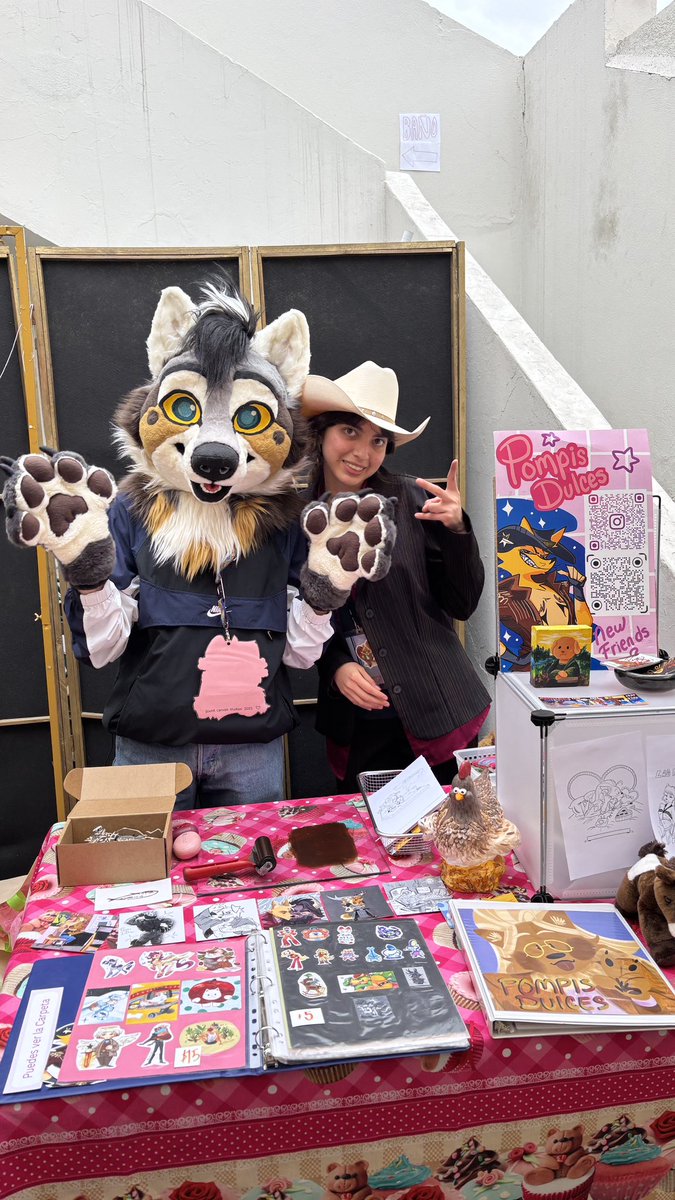 ✨Rustin the Wolf✨🔜 Nowhere lol tweet media