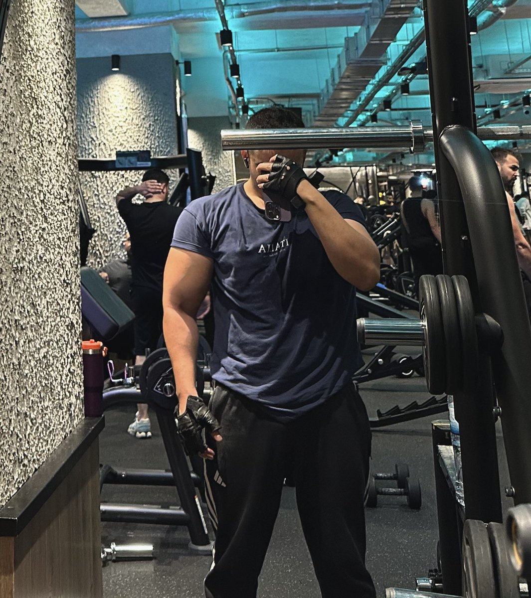 iftardan sonra salonda 3 milyon kişiyiz