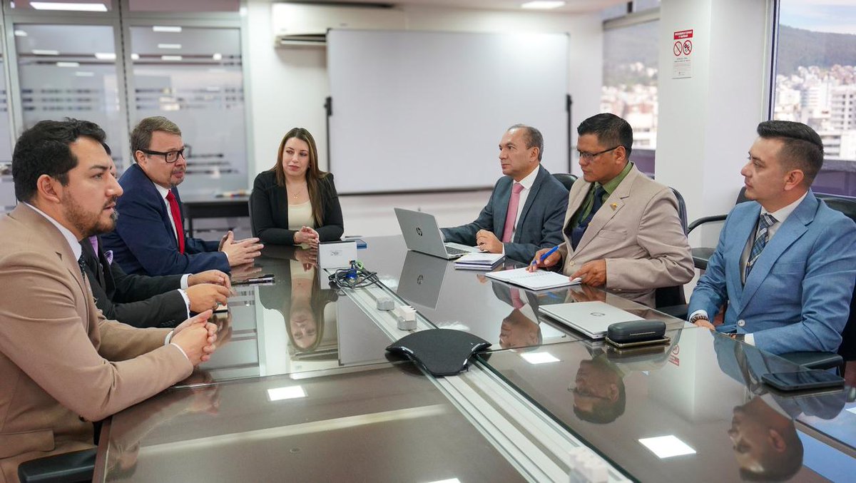 Superintendencia de Economía Popular y Solidaria tweet media