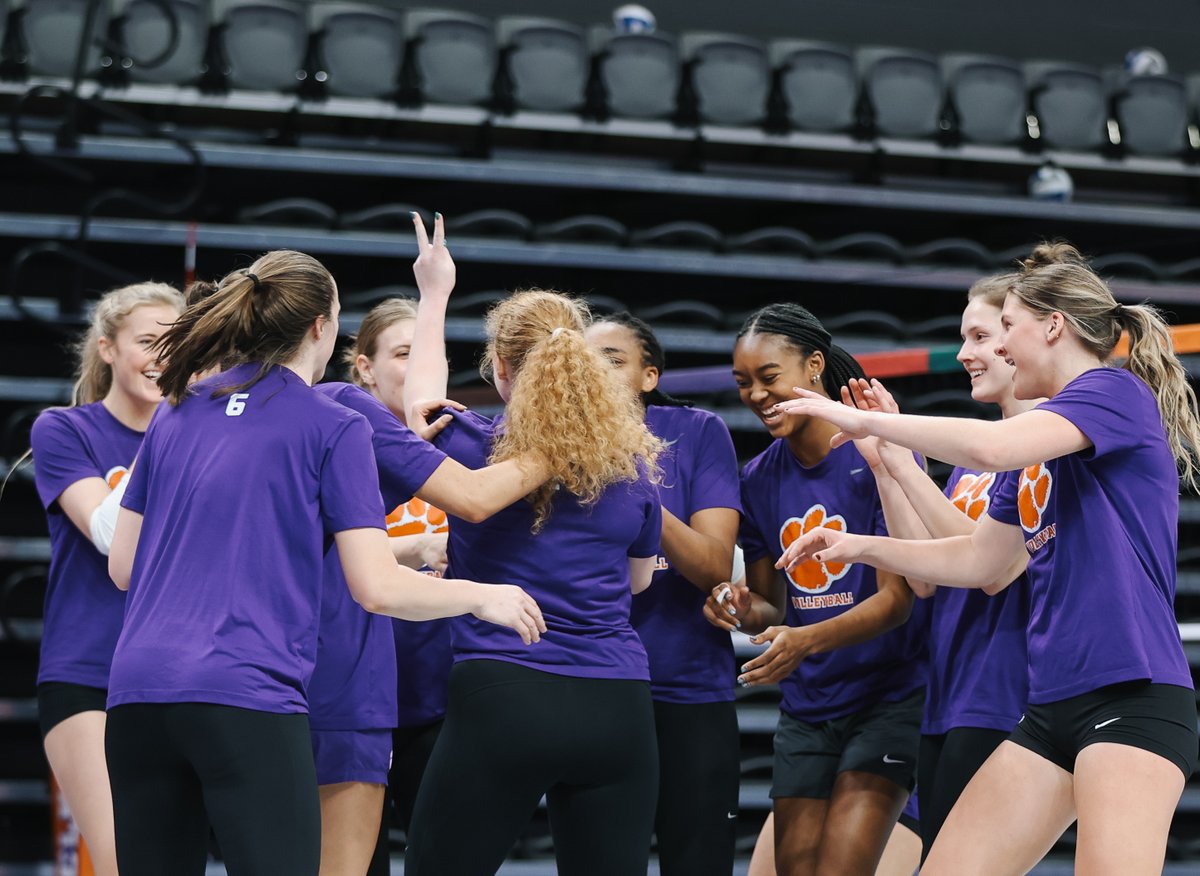 Clemson Volleyball 🏐 tweet media