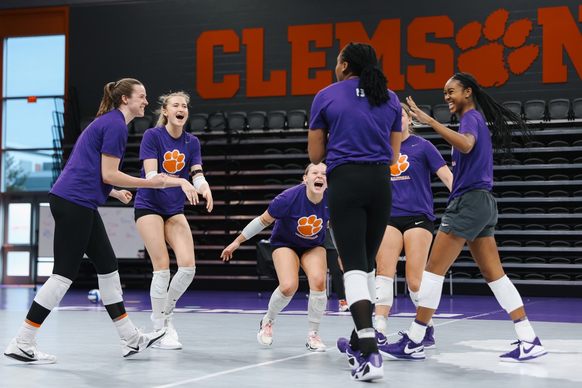 Clemson Volleyball 🏐 tweet media