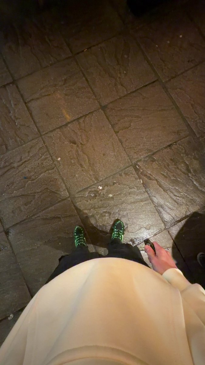 JJS202398's tweet photo. https://t.co/uWqENtARJF 

#nike #chav #of https://t.co/JkmKgXMyrG