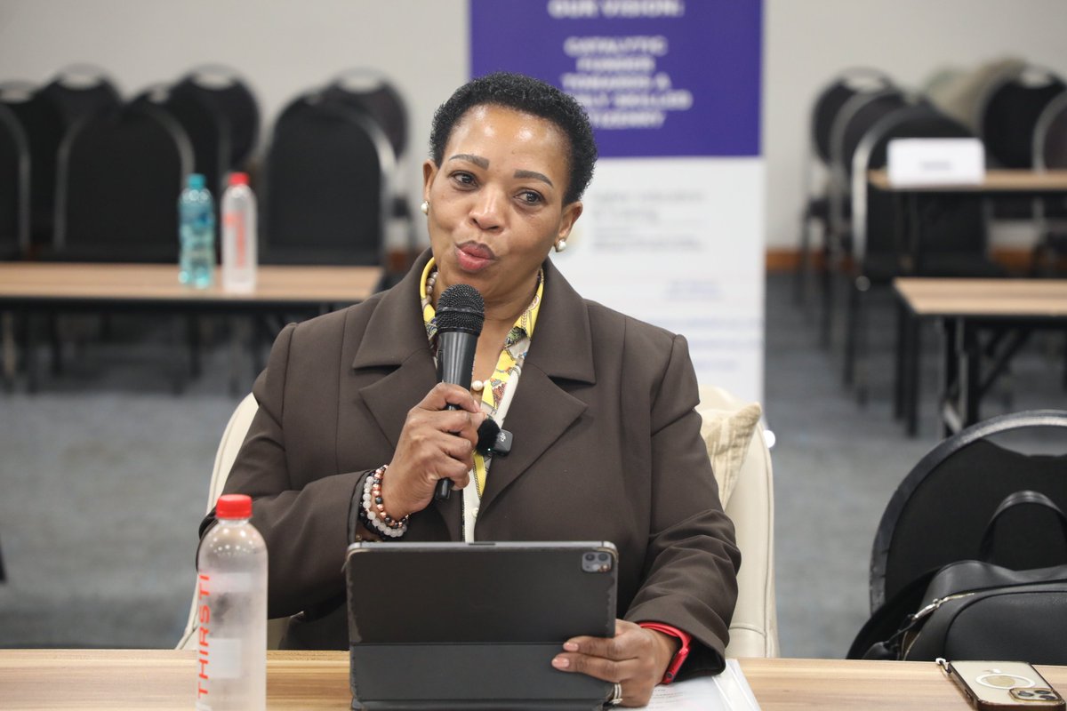 HigherEduGovZA's tweet photo. In her address, Dr Dube-Ncube encouraged the students to seize the opportunity with both hands, emphasising that being selected for the programme is both a privilege and a responsibility. 

#DHETChinaNEETScholarship #YouthNEETProgramme #NSFImpact #InternationalScholarships https://t.co/0zKRsB85aV