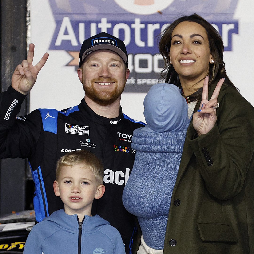 GridNetworkTV's tweet image. Tyler Reddick is trying to make it three for three in the #NASCAR Cup Series! We have four races this weekend for #PICKaWinner! Comment with who wins:

#INDYCAR #FirestoneGP
#MotoGP Sprint &amp;amp; #ThaiGP 
#NASCARatCOTA #DuraMAXGP 

Comment, get on the leaderboard!