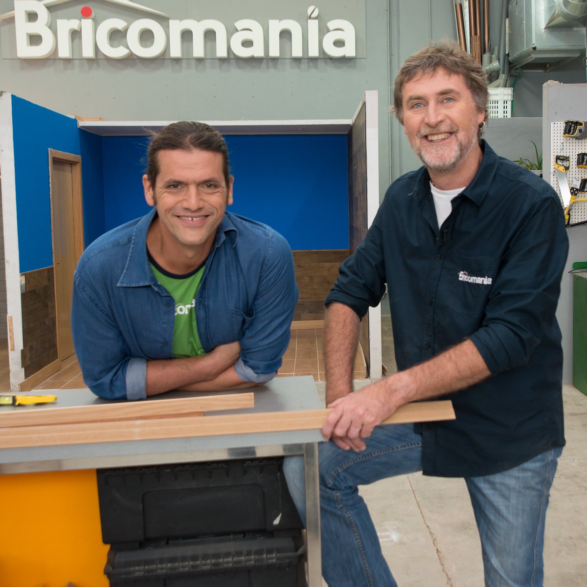 El equipo de diseño del ala trasera de lo que quiera que esté haciendo Toyota para 2027.