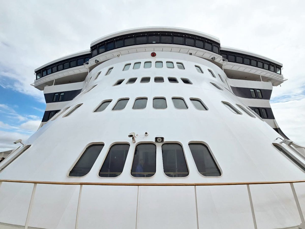 Cruising with Matthew tweet media