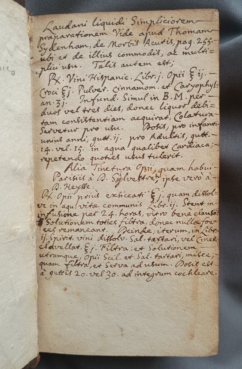 Marsh's Library tweet media