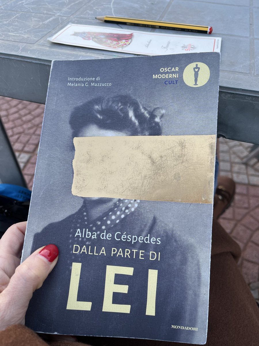 dariafilippi's tweet photo. Non esito a dire che questo è uno dei romanzi più belli che io abbia mai letto. 

(È impensabile che fino a qualche anno fa nessuno parlasse più di Alba de Céspedes - e di tante altre - facciamoci qualche domanda.) https://t.co/6p94o3tQRb