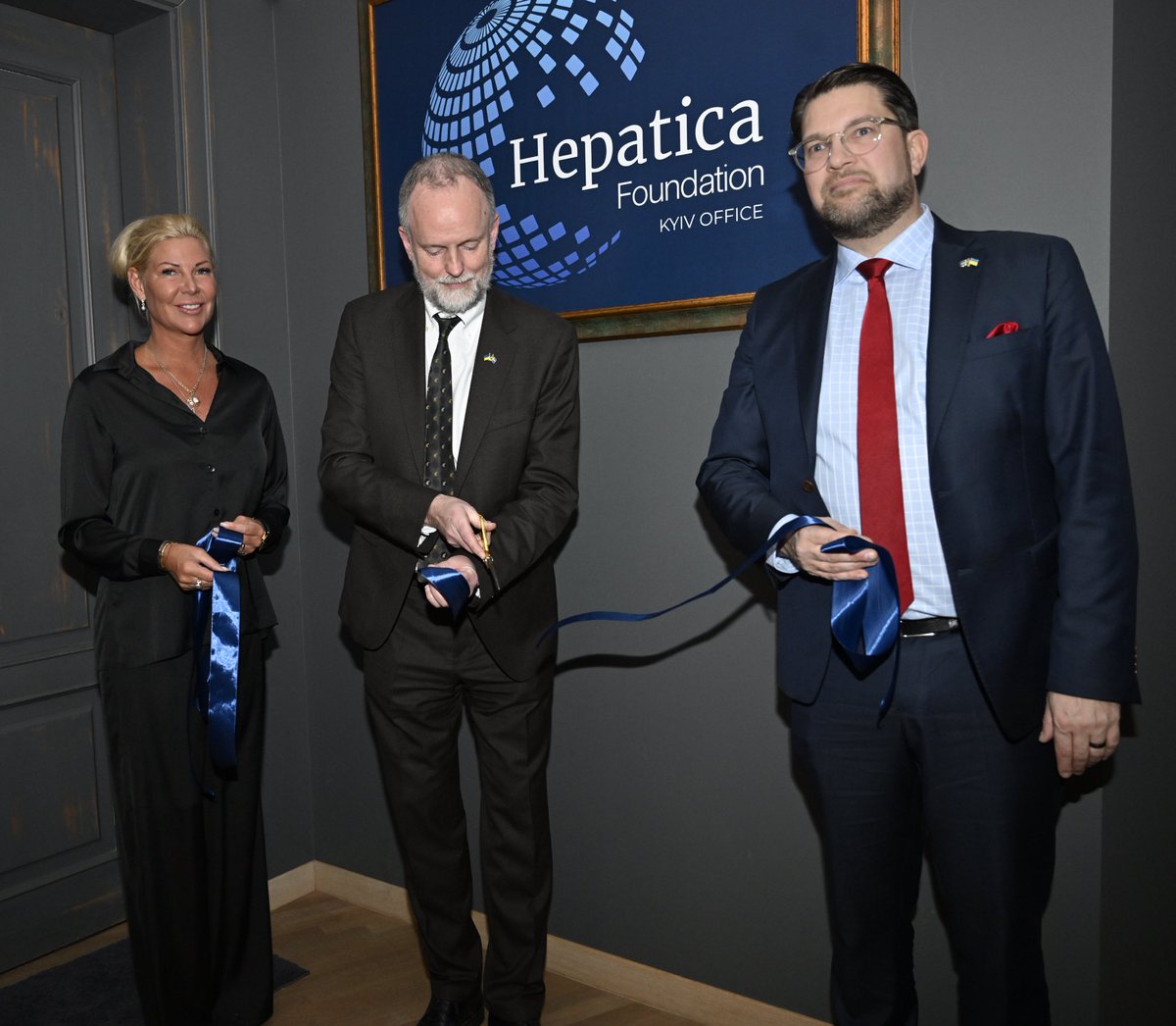 Hepatica tweet media