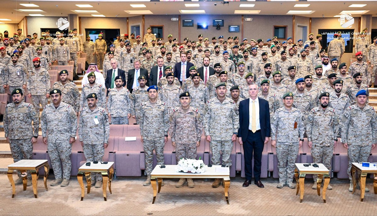 المتحدث الرسمي باسم قوات التحالف tweet media