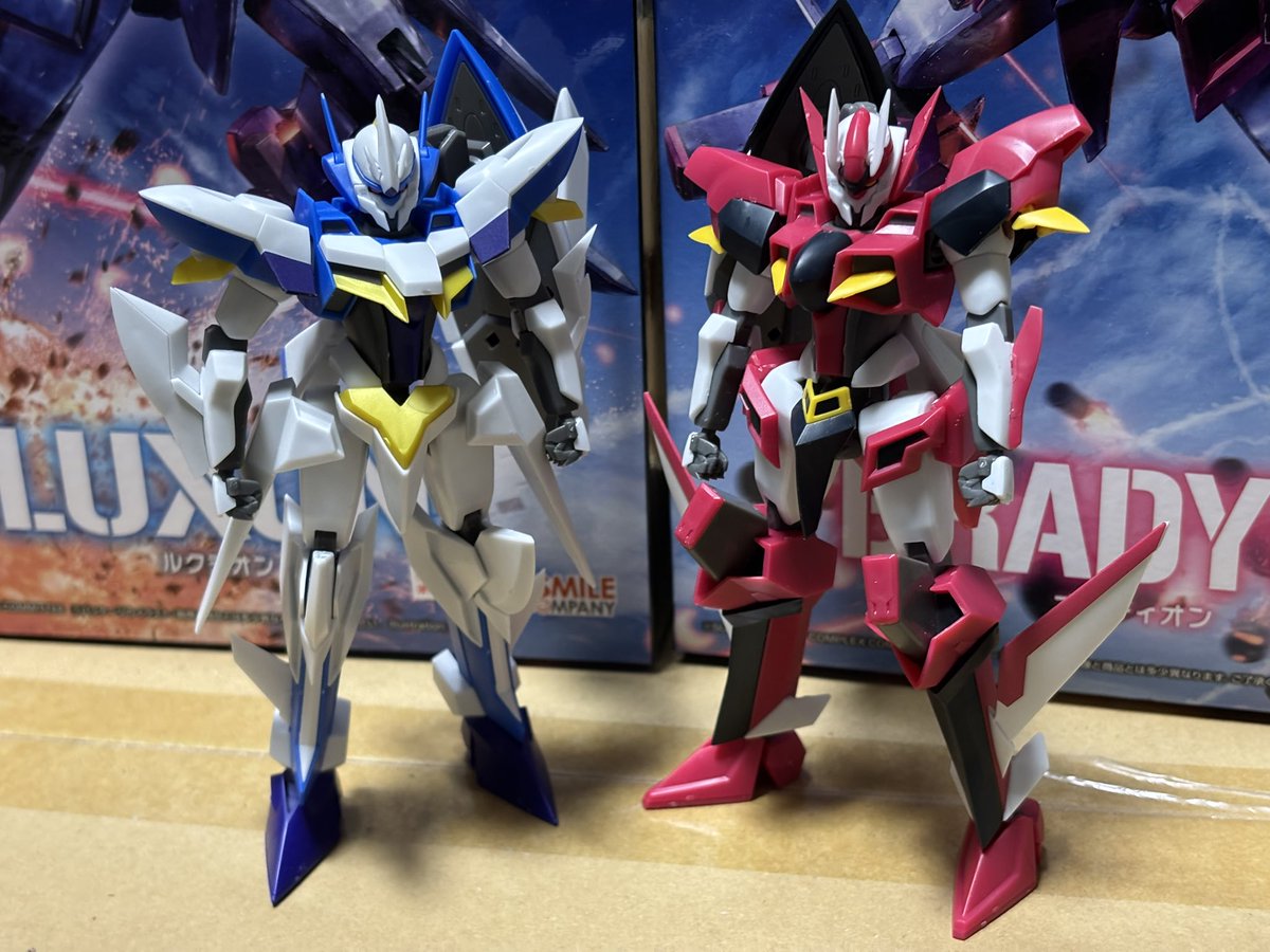 MODEROIDブラディオンも出来た バディコンプレックスの主人公達の機体