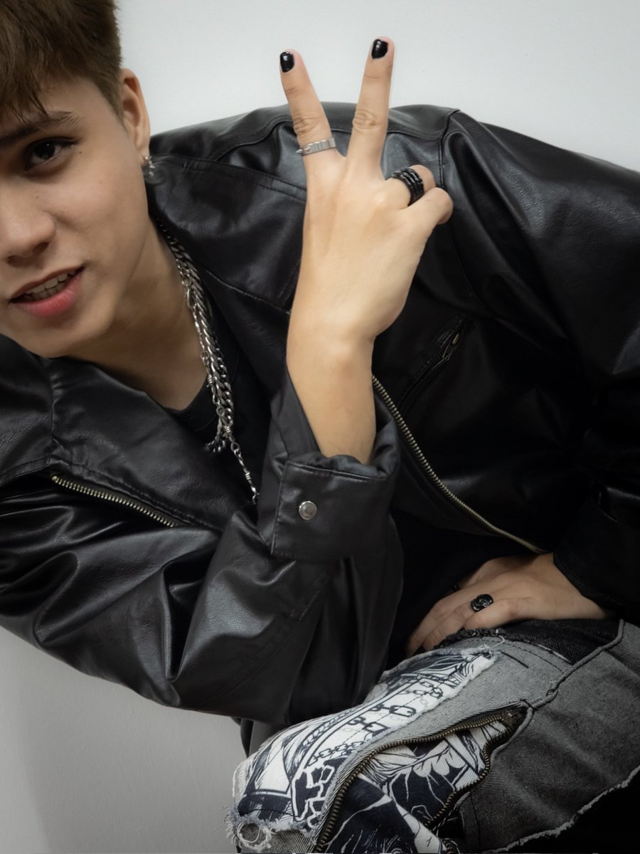 😏😏😏😏 

Photodump part 2 ng boss amo
📆02-26-2026 
📍Olivarez College
50th Founding Anniversary 

<a href="/neo__jem/">NEO Jem</a> <a href="/neophofficial/">NEO</a> <a href="/neonofficialph/">NEON OFFICIAL</a> #NEO_JEM #NEO_PH #READYGLOW