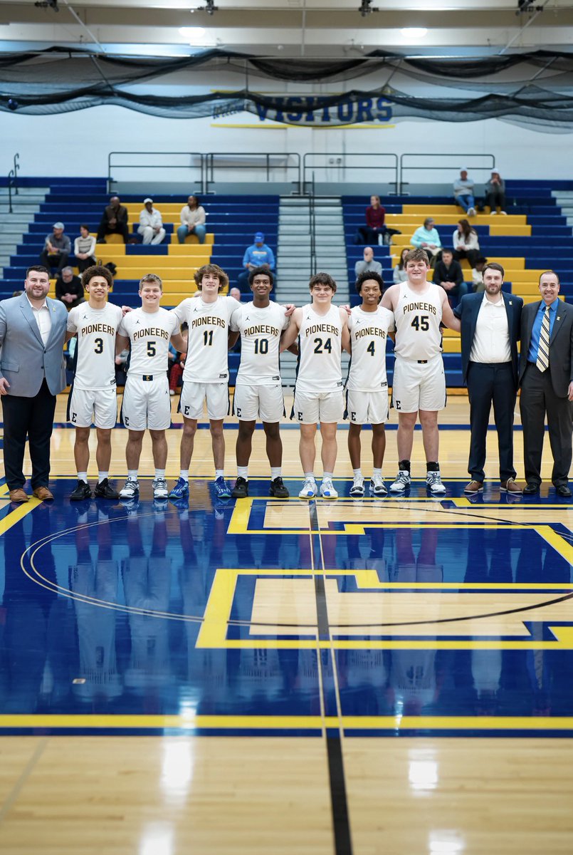 Masontheile's tweet photo. So blessed to coach these young men. Hard to see it end, as we fell to a very good Northview team last night. 

Proud of how they competed all season long, but even more proud of the men they are, and the memories we shared together. 

Well done gentlemen, we are so proud of you! https://t.co/9frZnzivkA