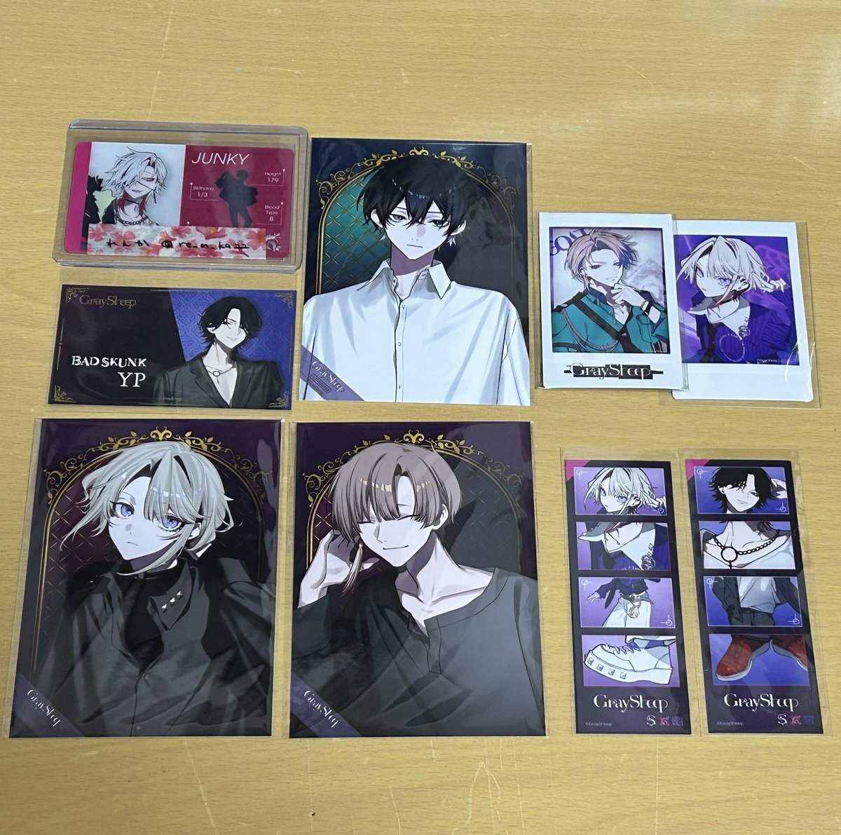 re_n_ka_22's tweet photo. 【交換】Gray Sheep グレシプ 特典ブロマイド名刺風カード

譲：SNOW、NERU、YP、SPRING、COLOR
求：同異種JUNKY、AK

郵送での交換希望です。
お気軽にお声掛けください。 https://t.co/cvjgbCPZ68