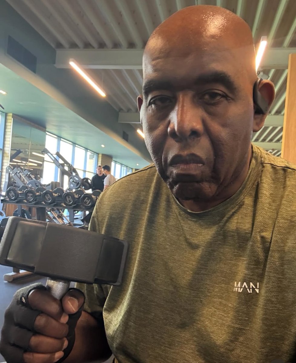 Franc | Day 1/180 tweet media