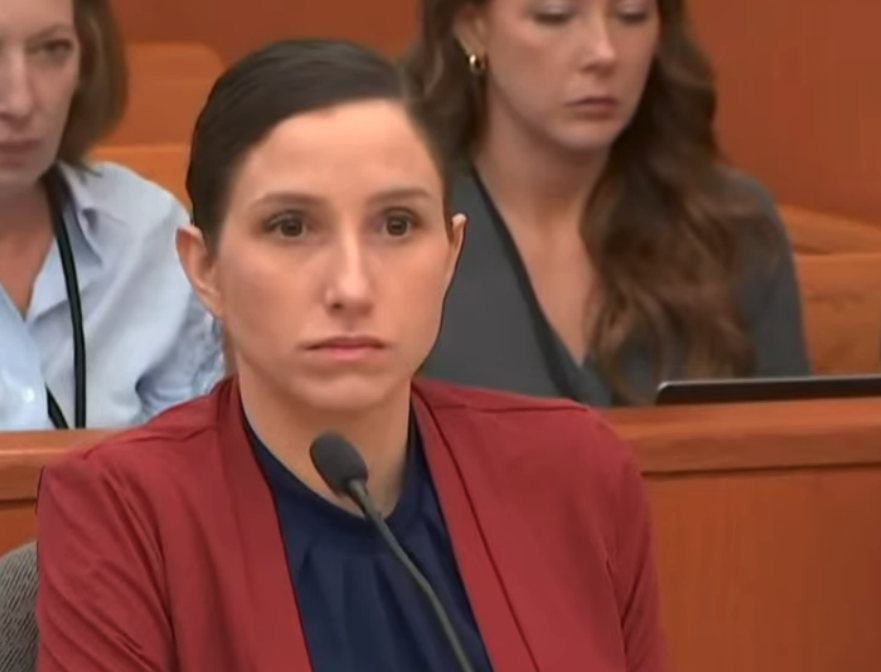 Pretty Lies & Alibis🎙 tweet media