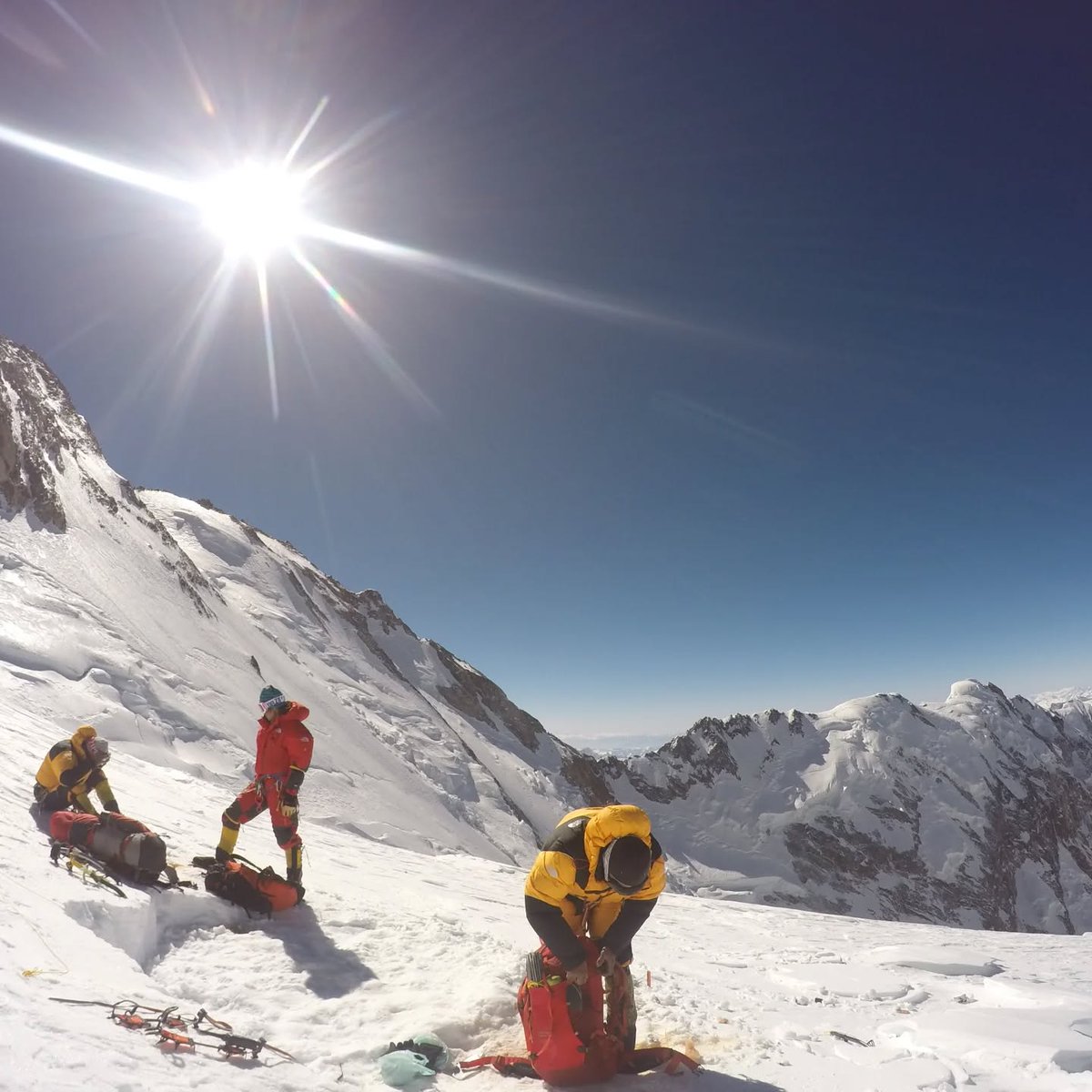 Alex Txikon tweet media