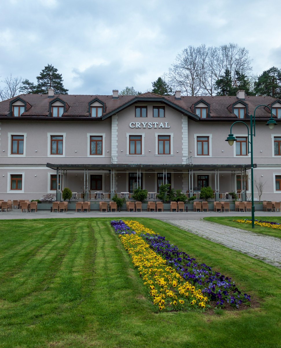 PTLInsurance's tweet image. 🏖️🛏️ Renting out a guest house or vacation property?
 Short-Term Rental Coverage protects your property, guests, and income 🏠✨
 Host with confidence in sunny SoCal!
#RenterInsurance #RentalProtection