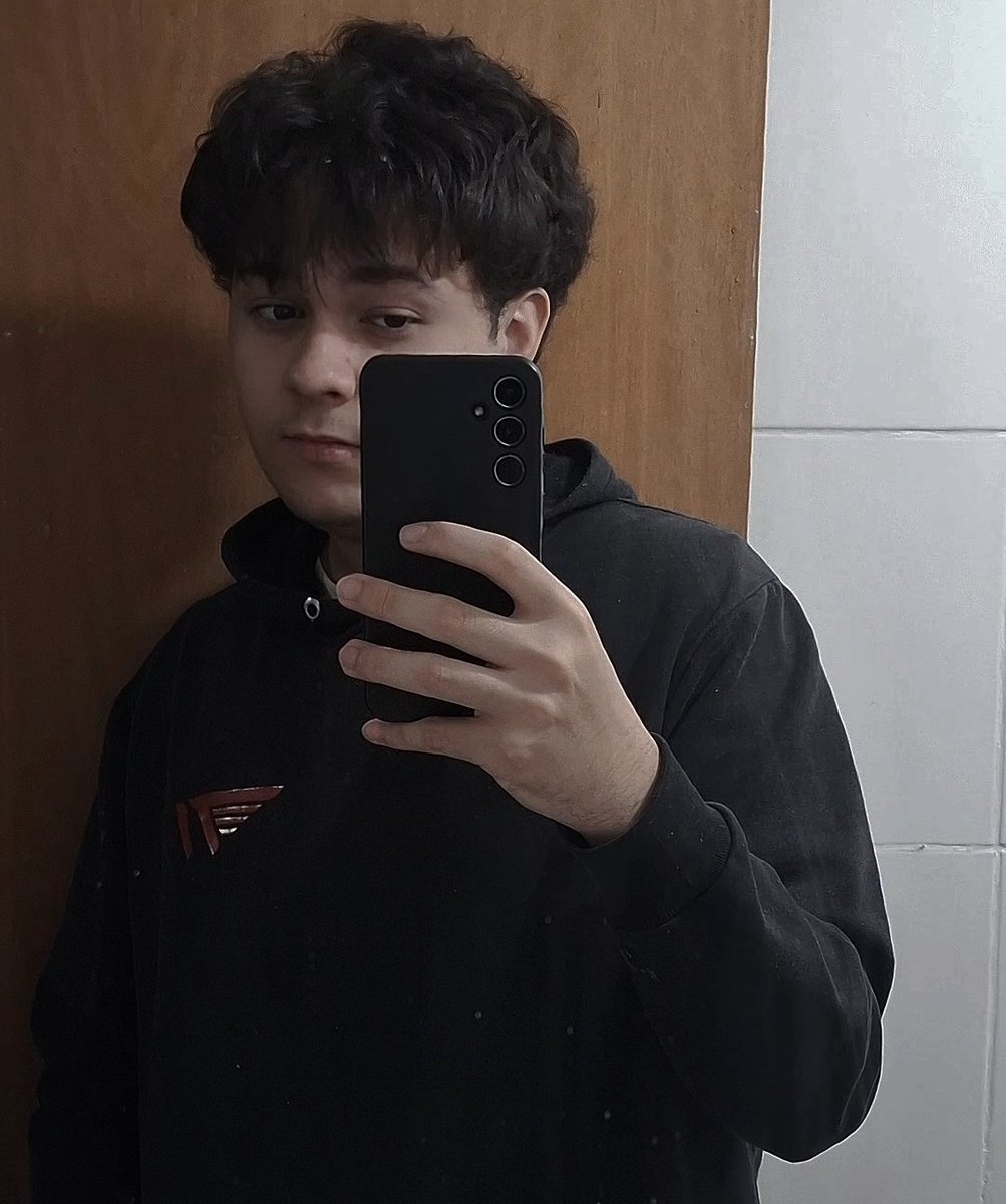 The player vs the main