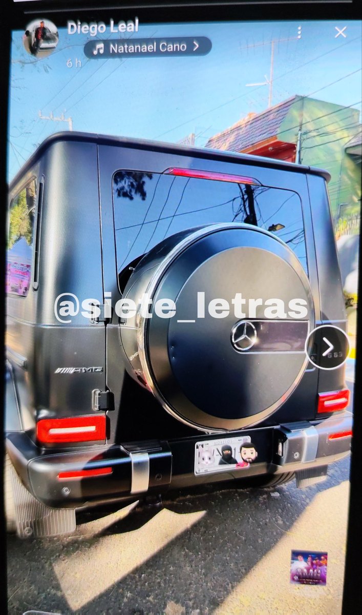 siete_letras's tweet photo. Dinero de la EXTORSIÓN:

Mientras @IztacalcoAl se tiñe de sangre con una ola de homicidios, Diego Leal presume así el efectivo y una camioneta obtenida con dinero sucio.

Leal trabaja para Irving Liebre, líder de narcomenudistas y objetivo de @SSC_CDMX.

¿Lo reconoce? https://t.co/kJDU7Di2er