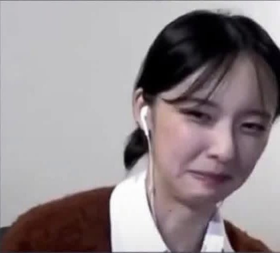 You're allowed to dislike the character or whatever but I don't think you should talk abt women like that