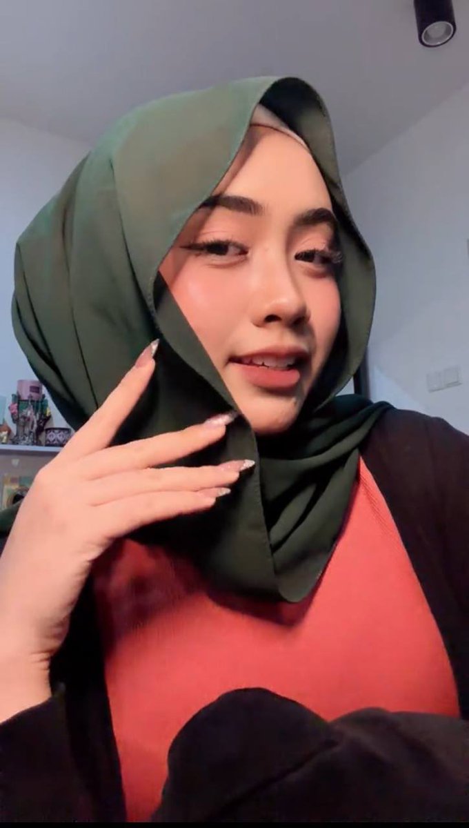 kaivahn's tweet image. jom vc 

#awekbogel #malaysiagirl 
#awekmelayu #awektudung