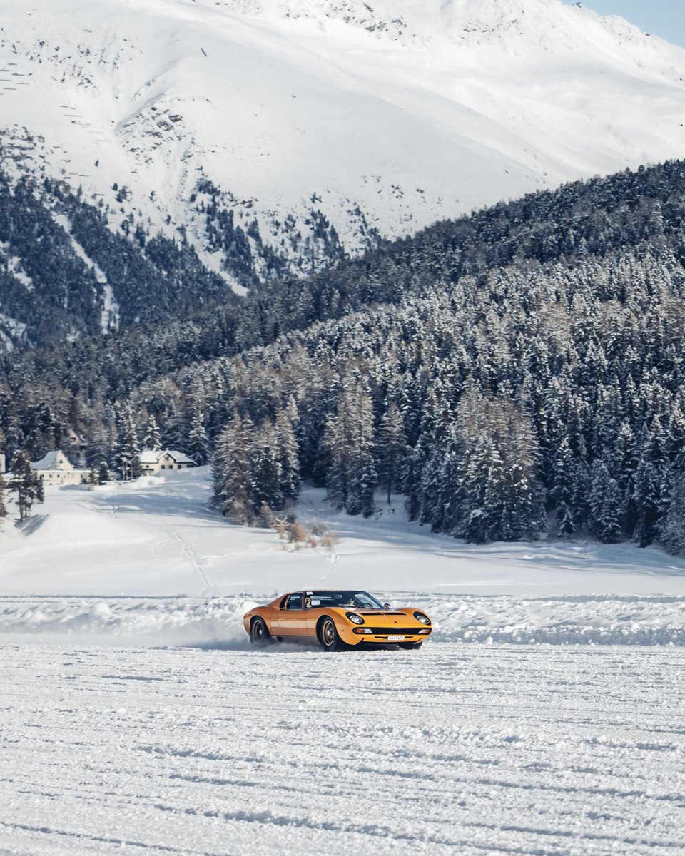 Lamborghini tweet media