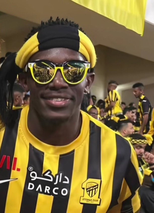 في هذه الأوقات المباركة والأيام العظيمة

أسأل الله العظيم رب العرش العظيم أن يشفي محمد عبدالجواد والمشجع الاتحادي بيسو ويشفي جميع مرضى المسلمين شفاءً لا يغادر سقمًا ويرزقهم الصحة والعافية وتمام الشفاء.