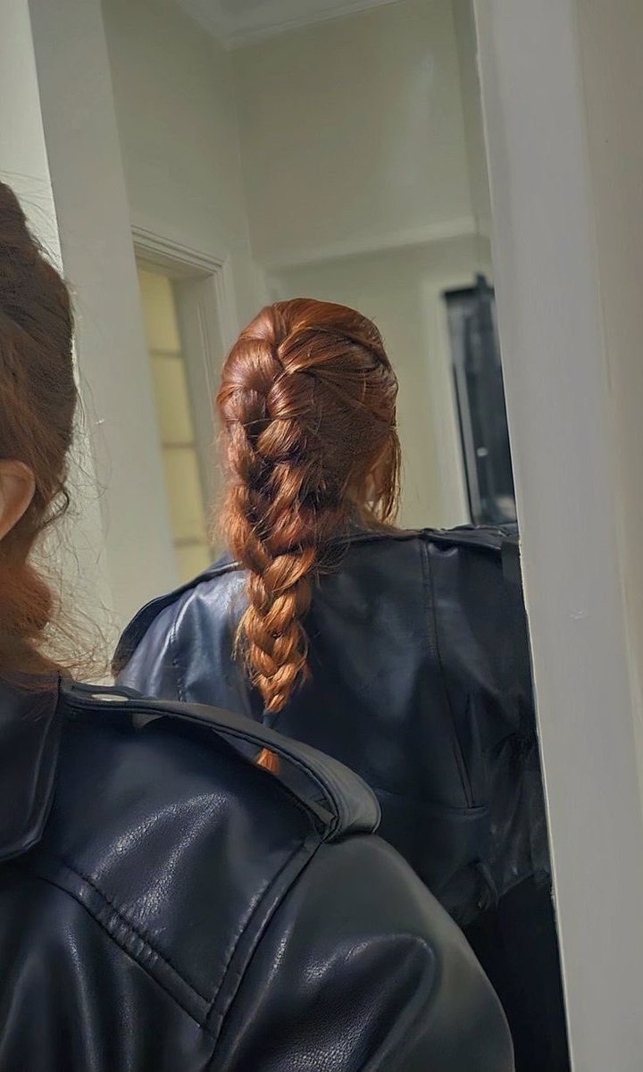 𝑁𝐴𝑇𝐴𝑆𝐻𝐴 ℛℴ𝓂𝒶𝓃ℴ𝒻𝒻 tweet media