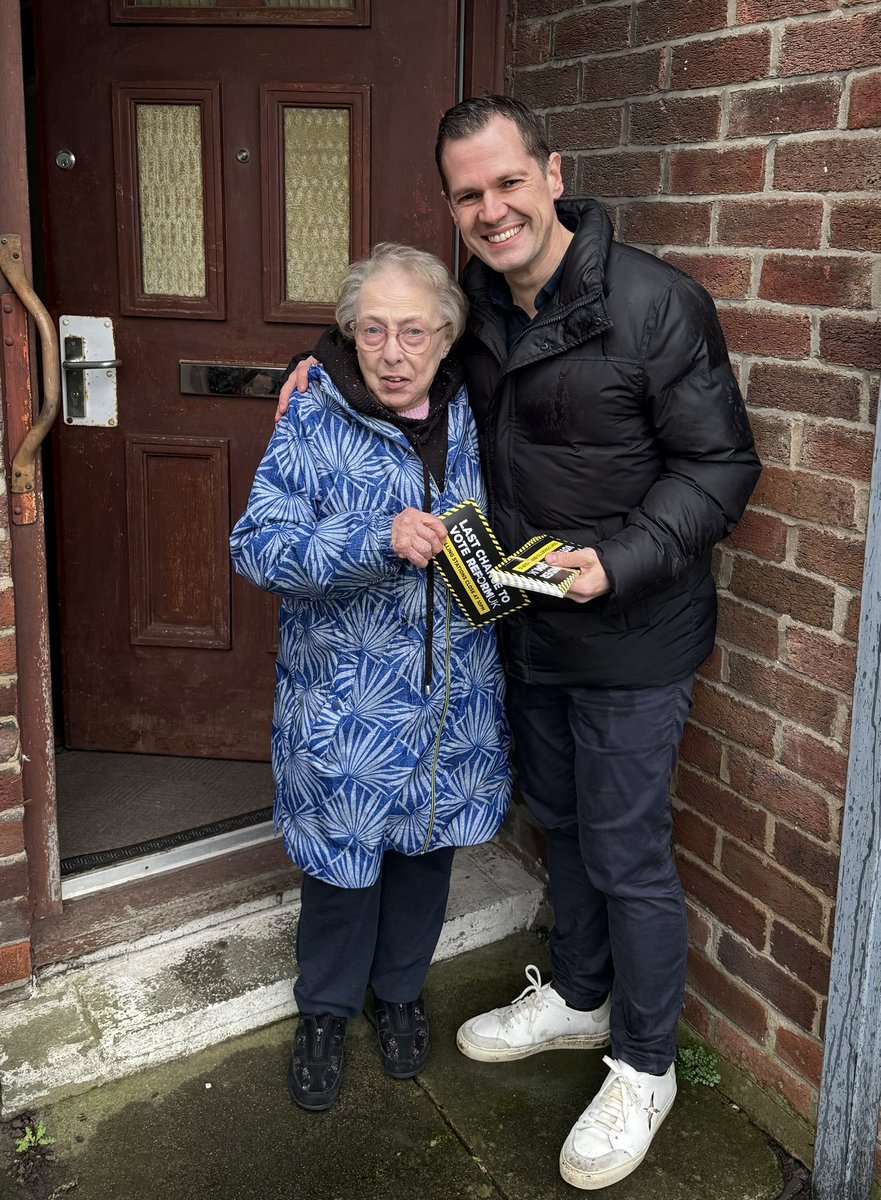 Robert Jenrick tweet media