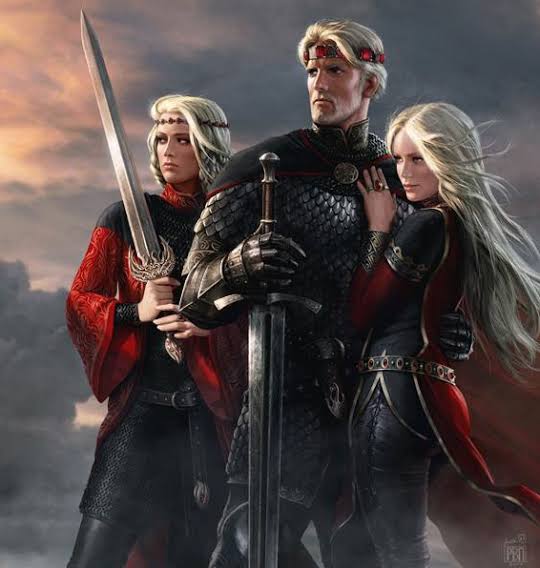 ThronesUpdates's tweet photo. The next ‘Game of Thrones' spin-off in development is ‘Aegon's Conquest’

• George R.R. Martin is involved
• The writer is Matt Tomlinson (co-writer for The Batman: Part II)
• It will be either a series or a trilogy of movies https://t.co/a8TgBPzXaR