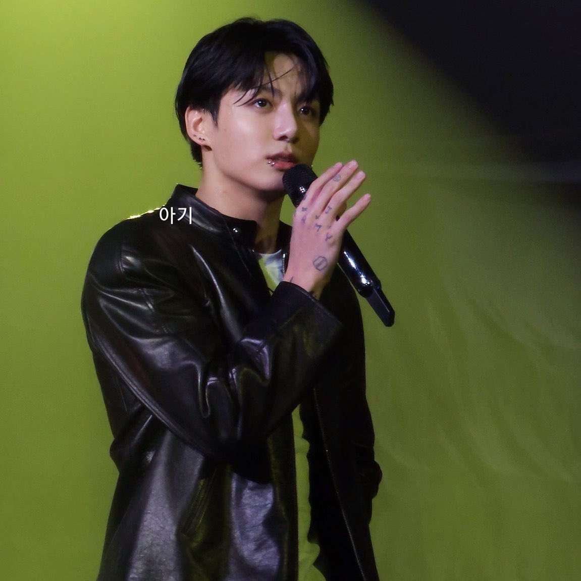 📊| #Jungkook “Please Don’t Change” - iTunes (6x #1):

#1 Belarus (RE)
#1 Norway (RE)
#1 Poland (RE)
#1 Romania (RE)
#1 Singapore (RE)
#1 Spain (RE)
#3 Dominican Republic (RE)
#3 Netherlands (RE)
#4 Canada (RE)
#4 Ireland (RE)
#4 Philippines (RE)
#4 Sri Lanka (RE)
#4 Sweden (RE)