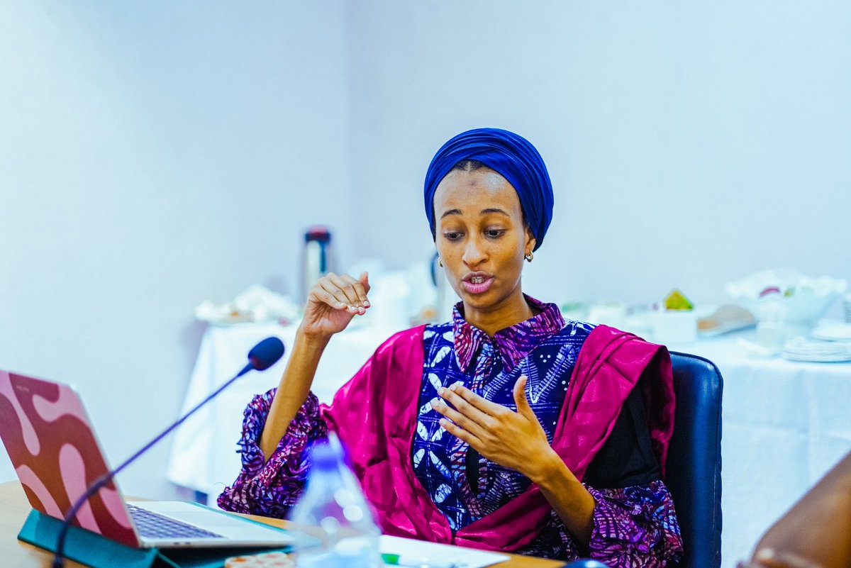 youthhubafrica tweet media