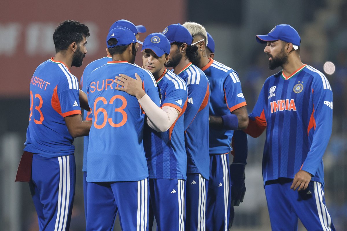 A comprehensive victory 🙌

#TeamIndia clinch the #INDvZIM clash by 7️⃣2️⃣ runs courtesy of an all-round effort! 

Scorecard ▶️ bit.ly/INDvZIM-T20-Wo…

#T20WorldCup | #MenInBlue