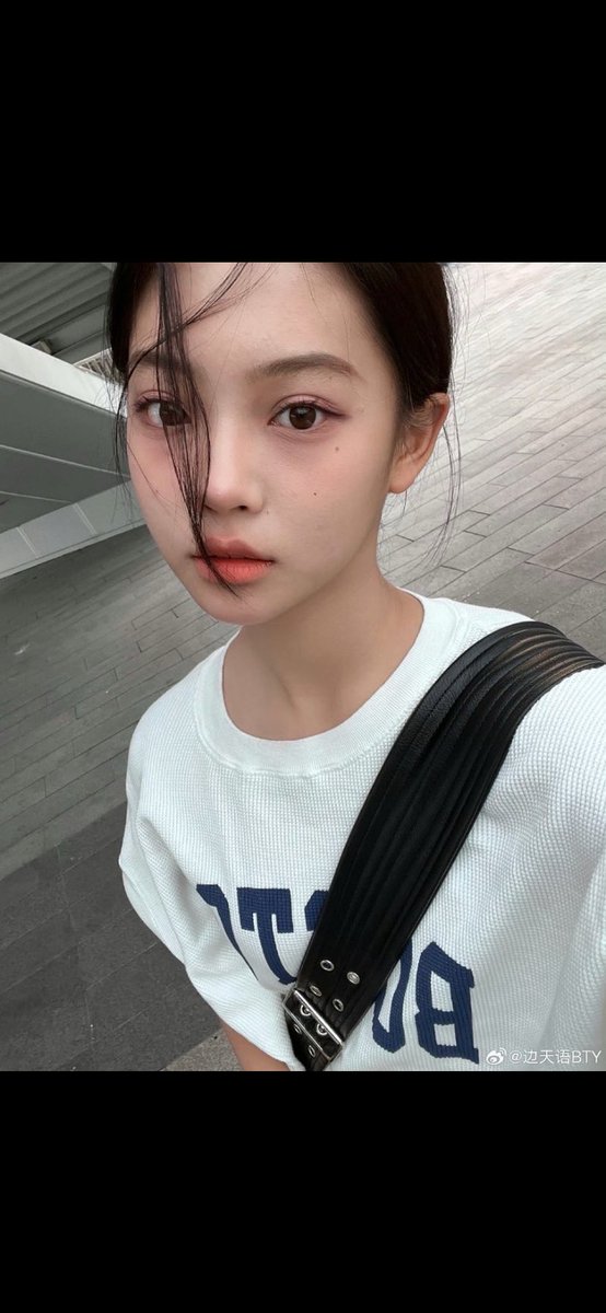 biggest unchild defender tweet media