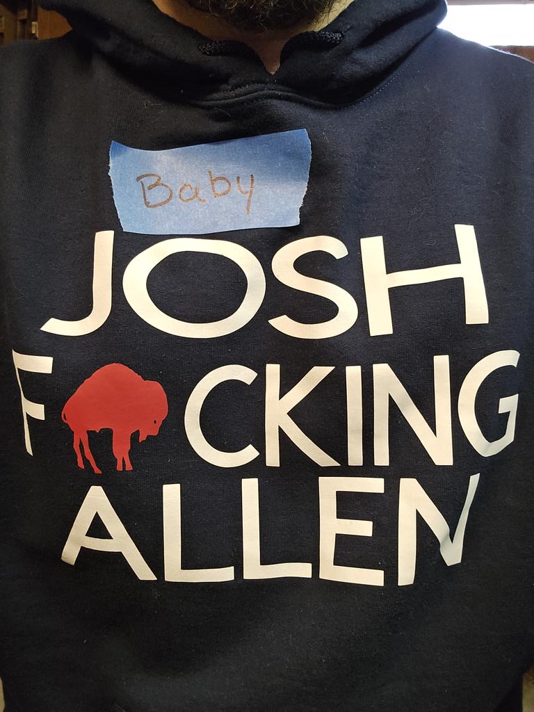 mooknukem's tweet photo. @SteinfeldSource New custom hoodie for the occasion. https://t.co/yoFcL3STy3