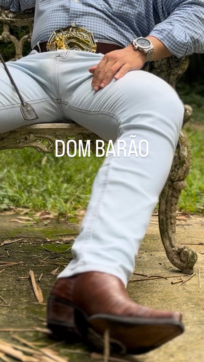 DomBarao1979's tweet photo. #boots https://t.co/vM0KHp8V4V