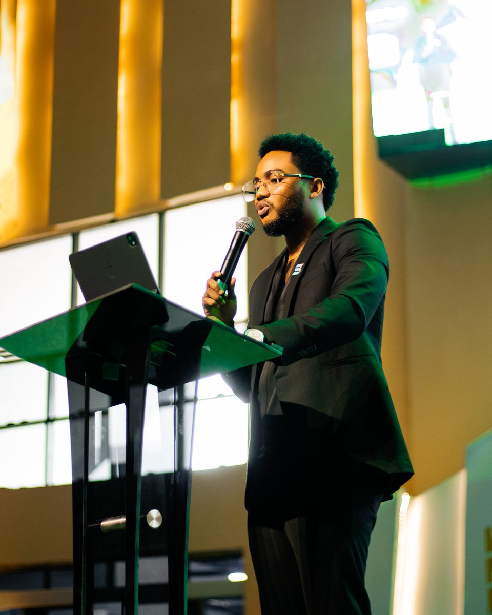 Dr. Harri tweet media