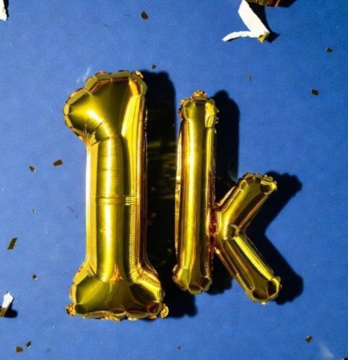 It's official 🎉🎉🎉... Congratulations to me and my 1k X Family ❤️❤️.