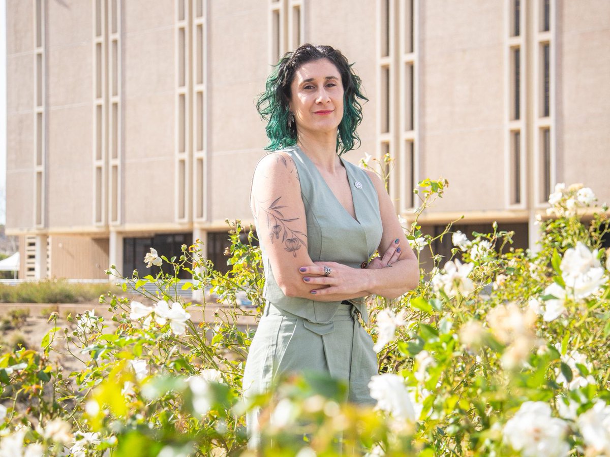 CSUSBNews's tweet photo. Congrats to Dr. Lúa López! 🔬✨
The Biology Professor & Outstanding Faculty Advisor is the new Faculty Director for the Office of Community Engaged Learning.
Read More:
https://t.co/hpRKgUNTwc
#CSUSB #CoyotePride #ServiceLearning https://t.co/0FZYiq8jF7