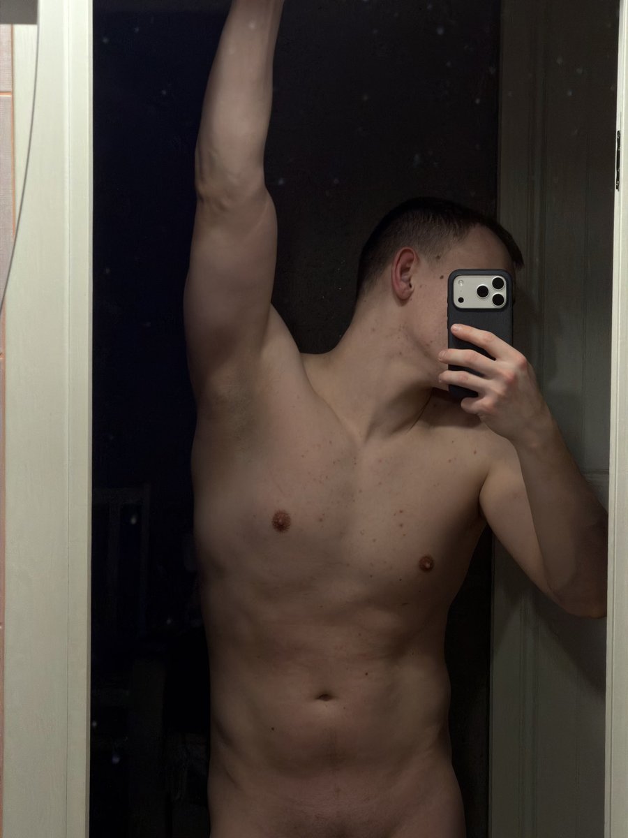 серёга tweet media