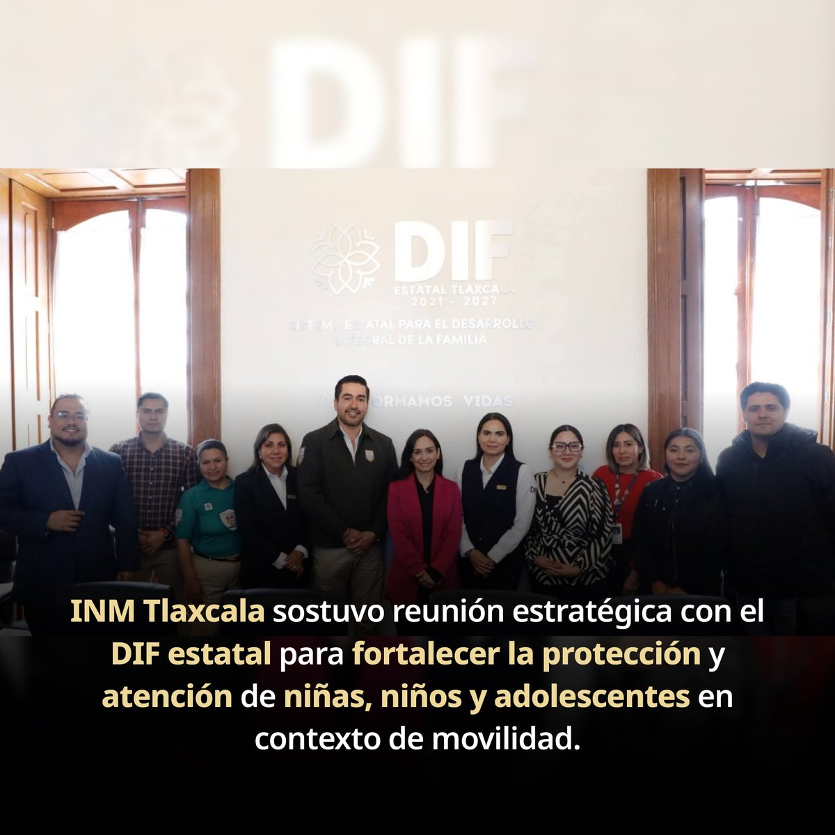 INAMI_mx's tweet image. Con el propósito de dar cabal cumplimiento al principio de unidad familiar e interés superior de las y los #NNA en situación de movilidad, el titular del #INM en Tlaxcala, Juan Moisés Huerta Romero, sostuvo reunión con la presidenta honorífica del @SedifTlaxcala, Mariana Espinosa