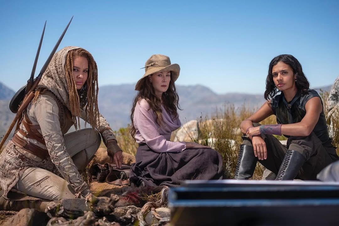 MomoPendragon tweet media