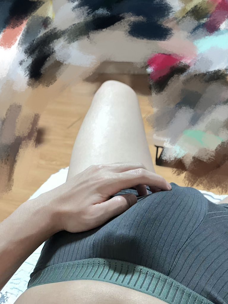 ch1nki's tweet photo. 喜欢男人花心思讨好我勾引我的样子
好色好想念天天见面的日子😭 https://t.co/ir4WWKlAEI