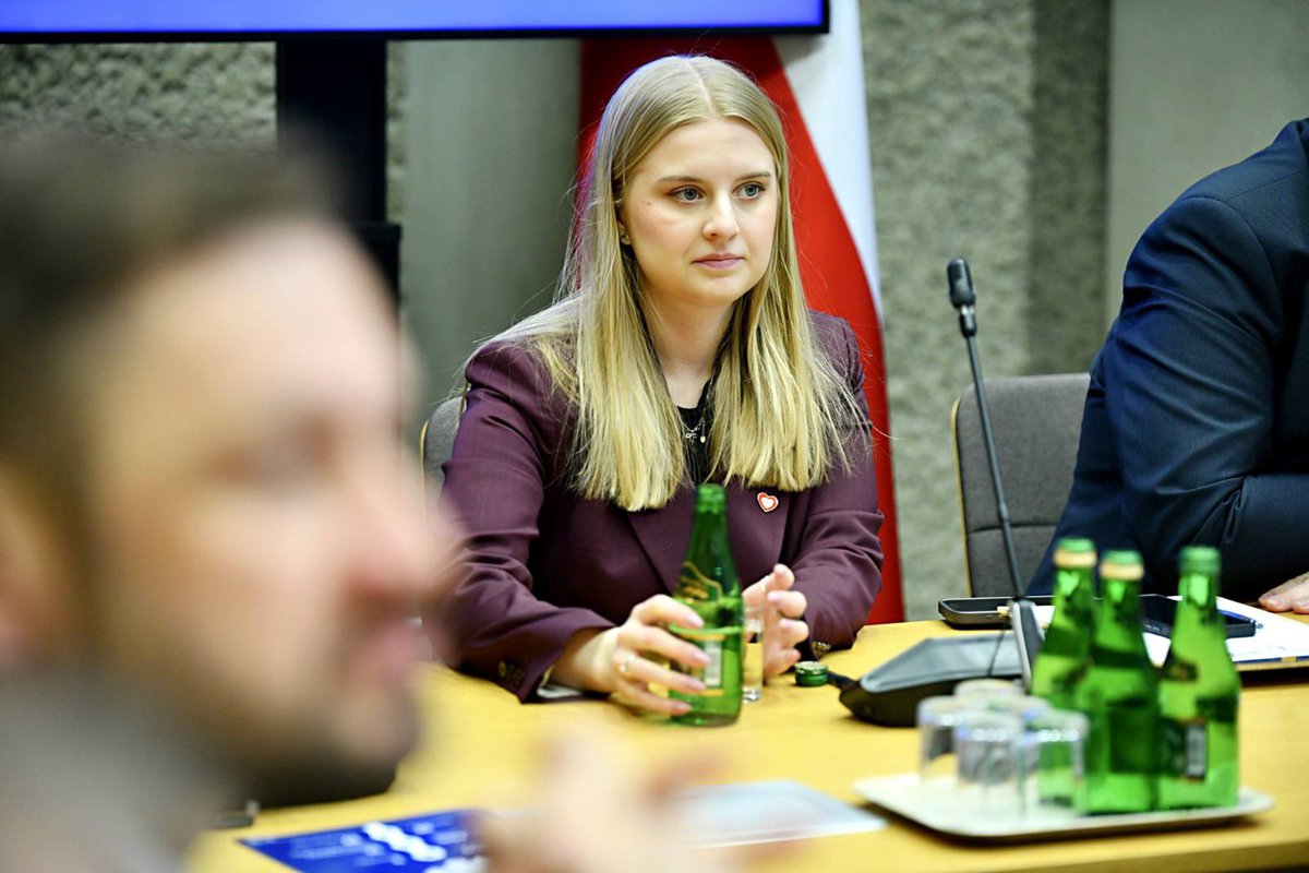 Aleksandra Kot tweet media