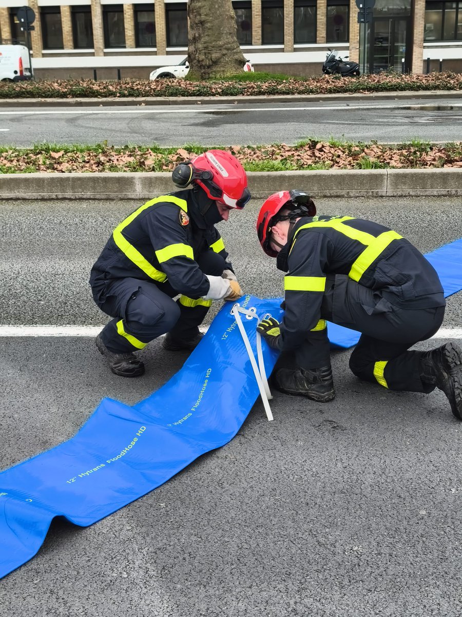 Sécurité Civile tweet media