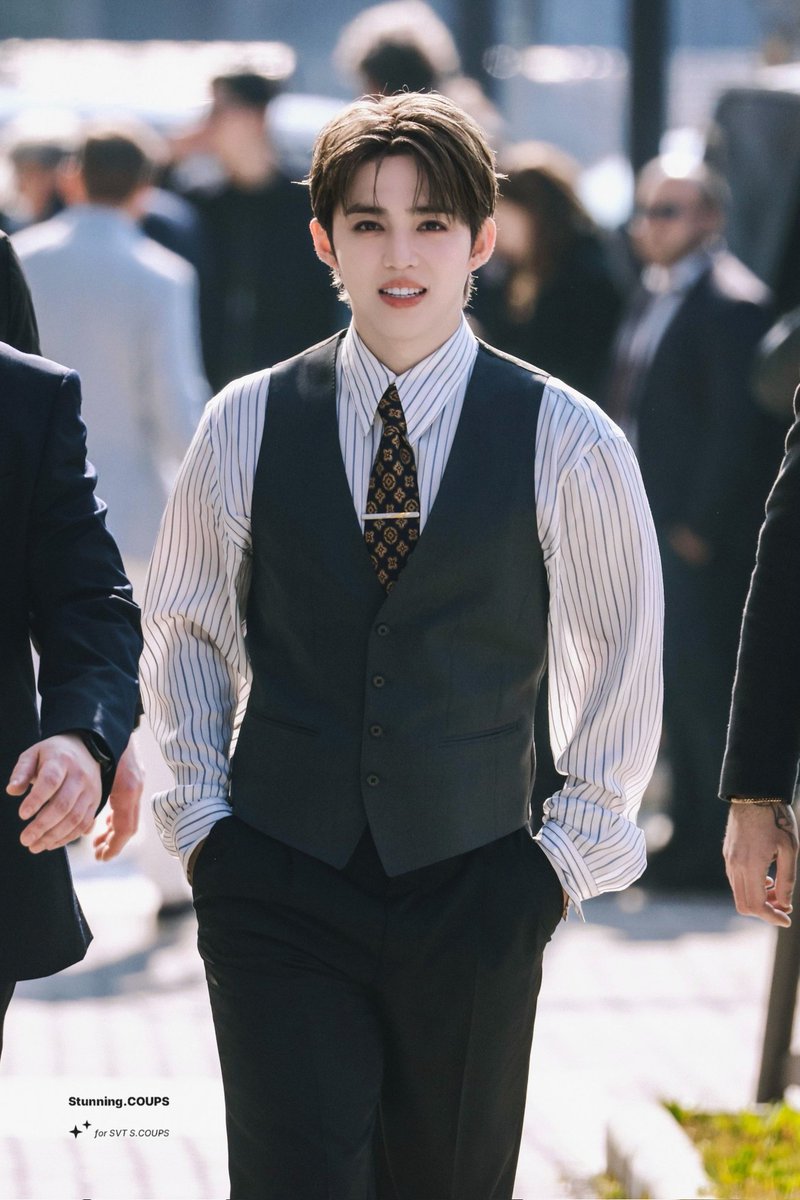 ... is cxming tweet media