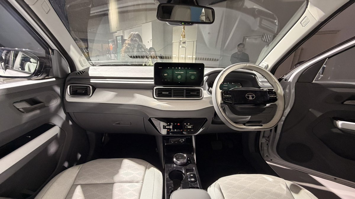 Xroaders tweet media