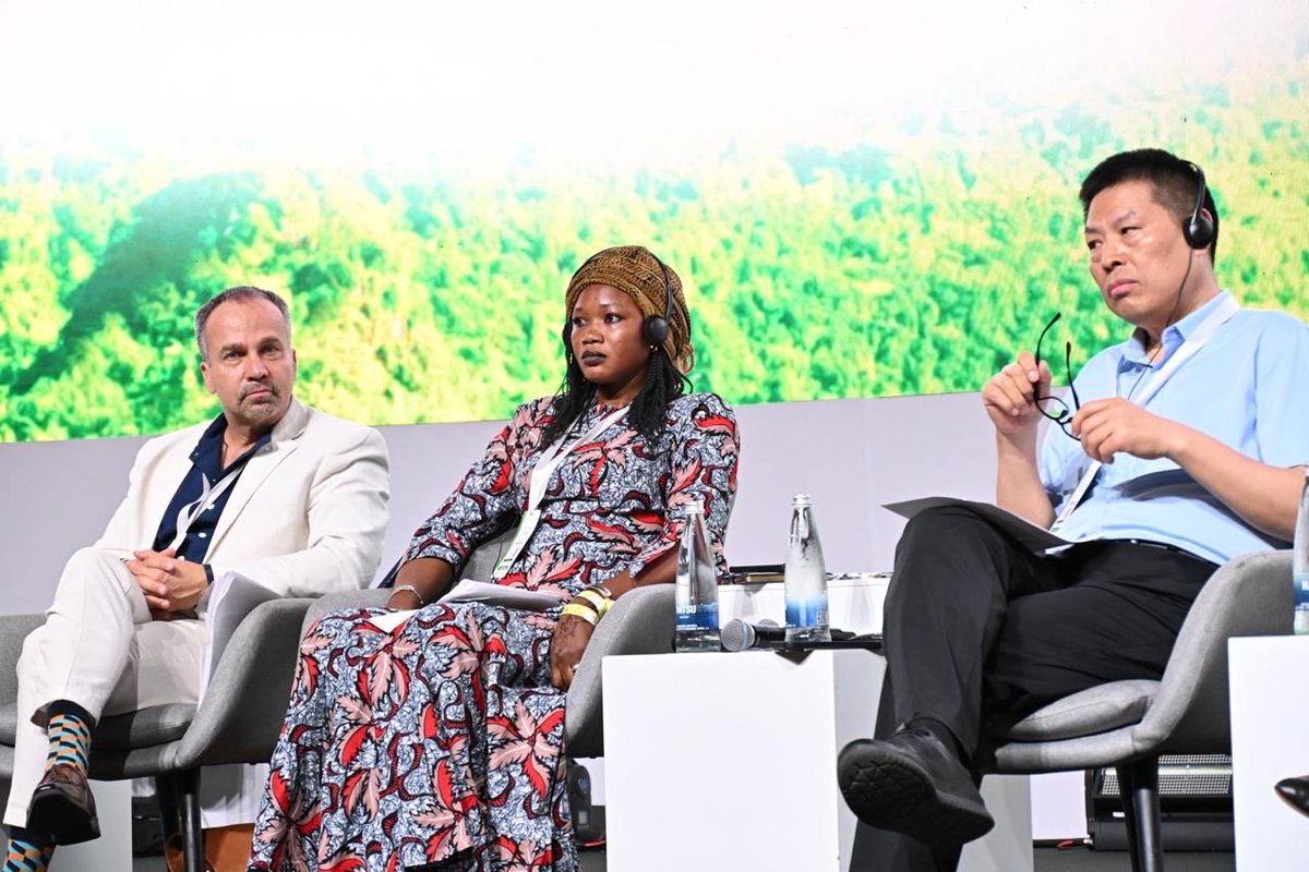 Director Programa Mundial de Alimentos en Colombia tweet media